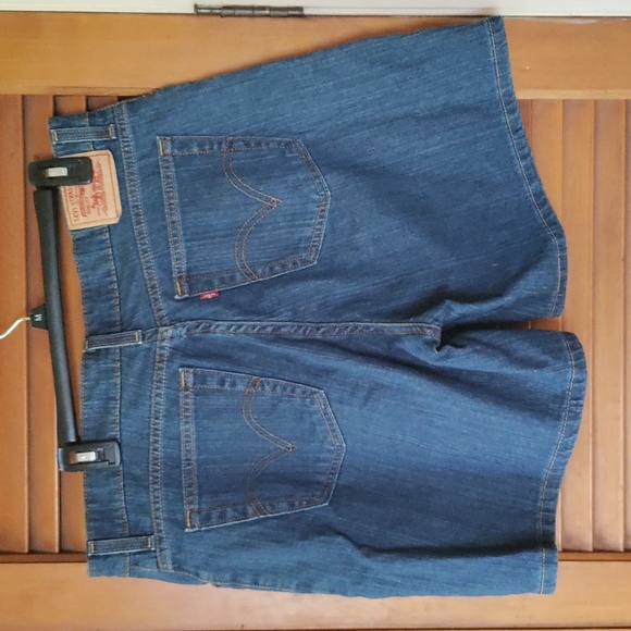 Levi's 550 women's size 16 relaxed denim shorts - Picture 2 of 4